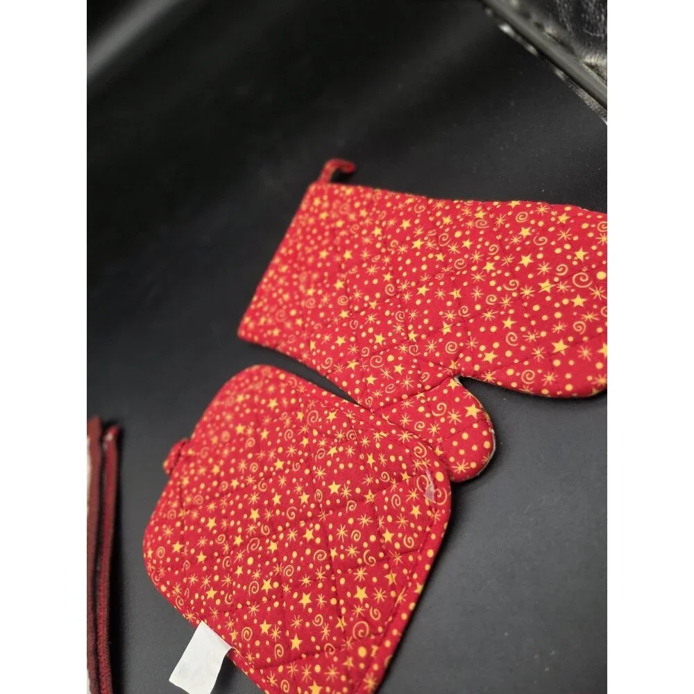 Christmas Ornament Oven Mitt Pot Holder Set